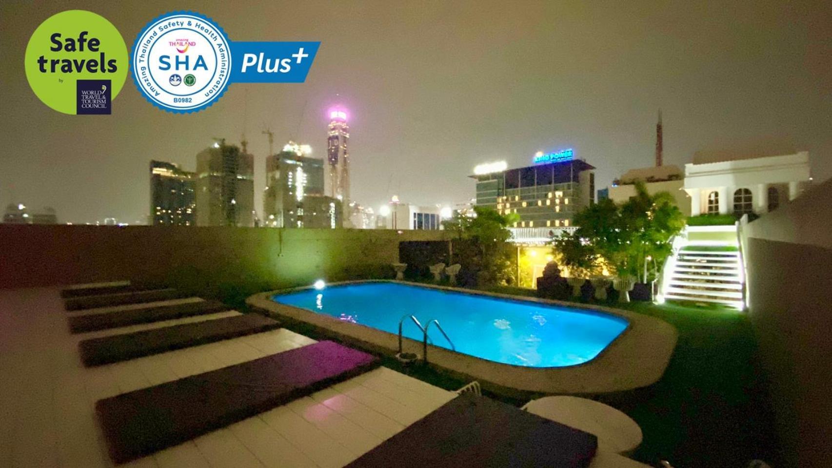 Khách sạn The Victory Residences 4*